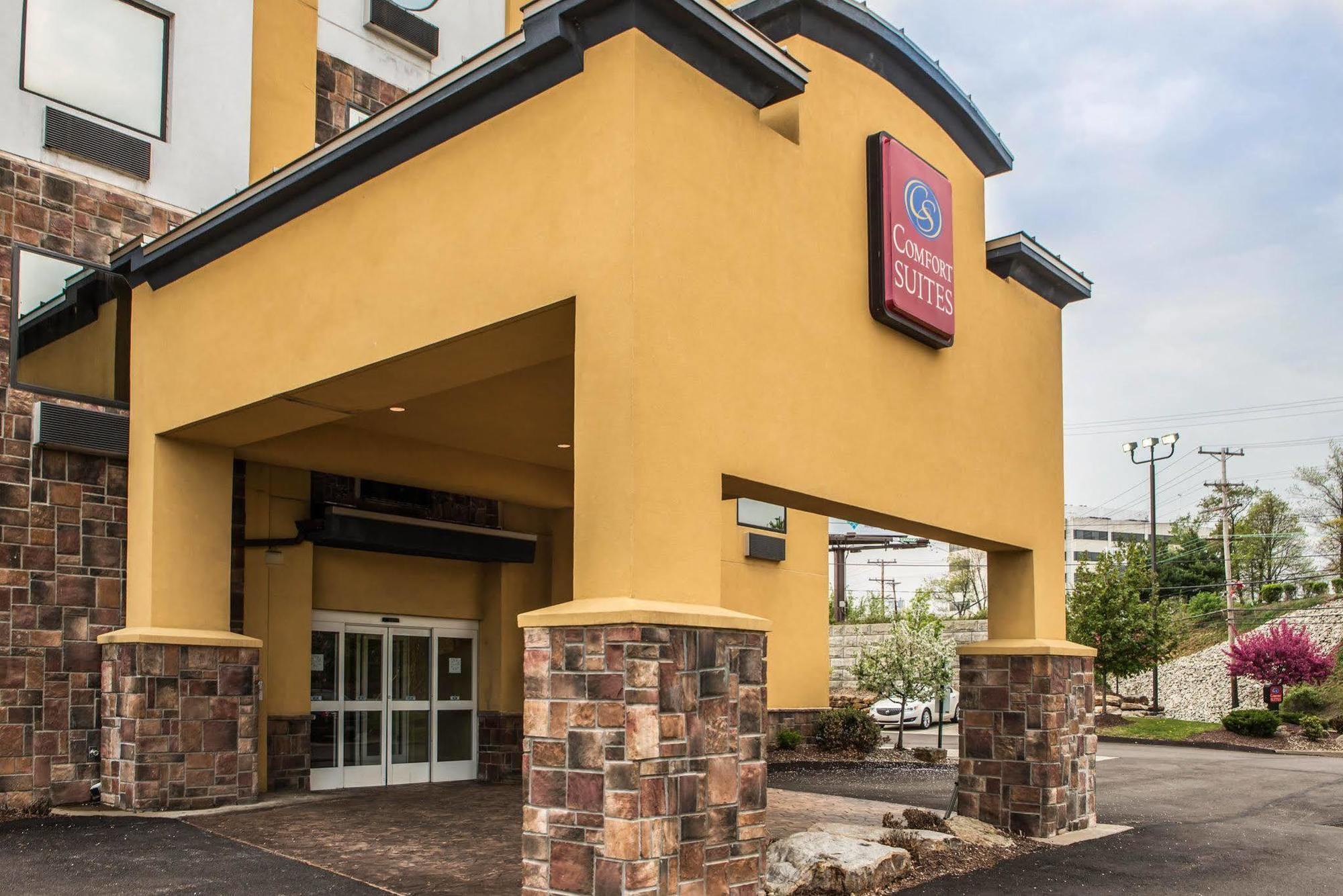 Comfort Suites Монровил Екстериор снимка